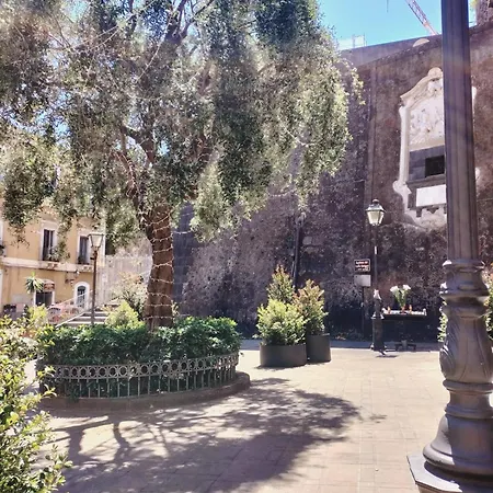 Casetta In Centro Semesterbostad Catania